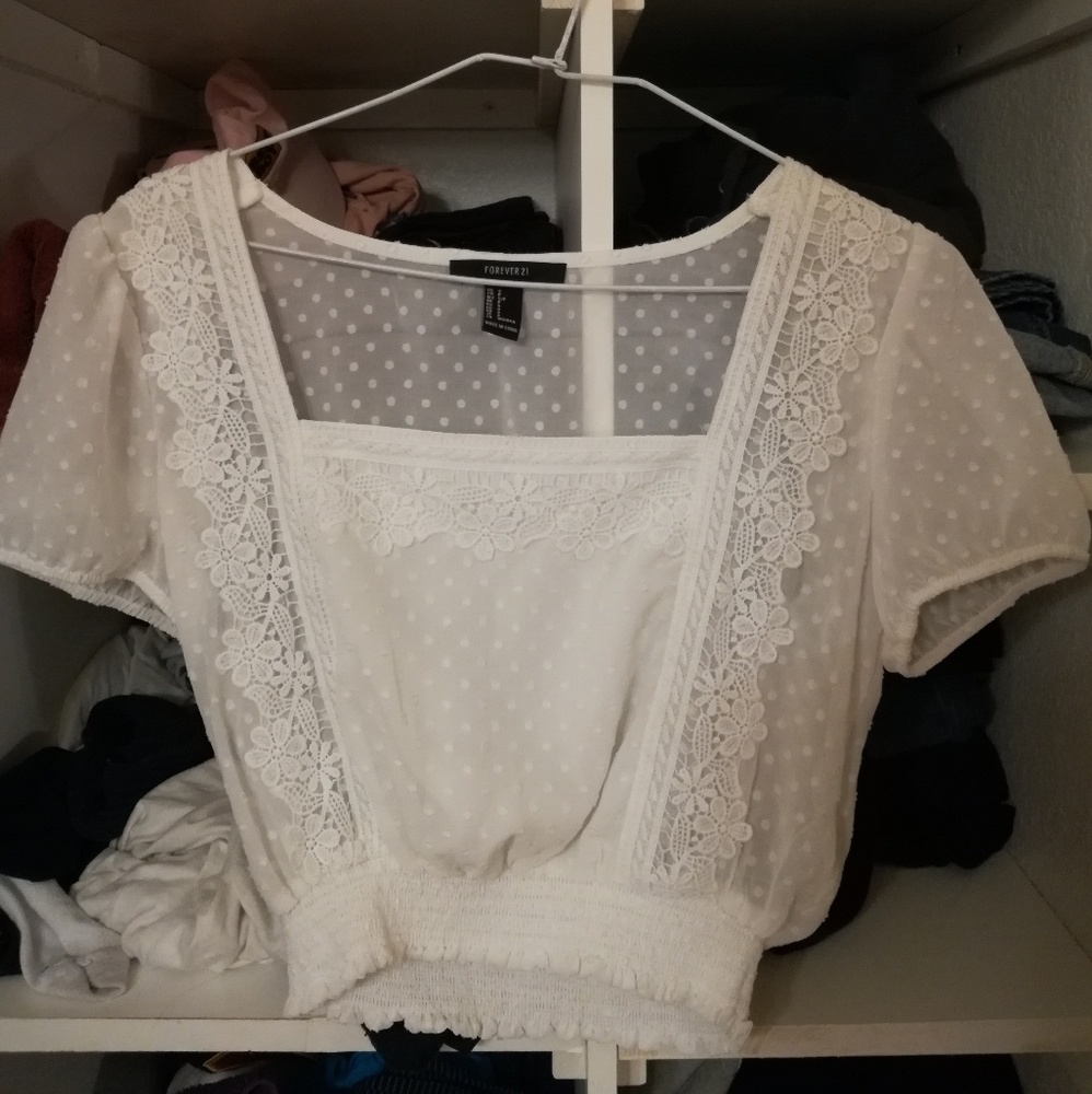 Forever 21 cute crop top floral blouse